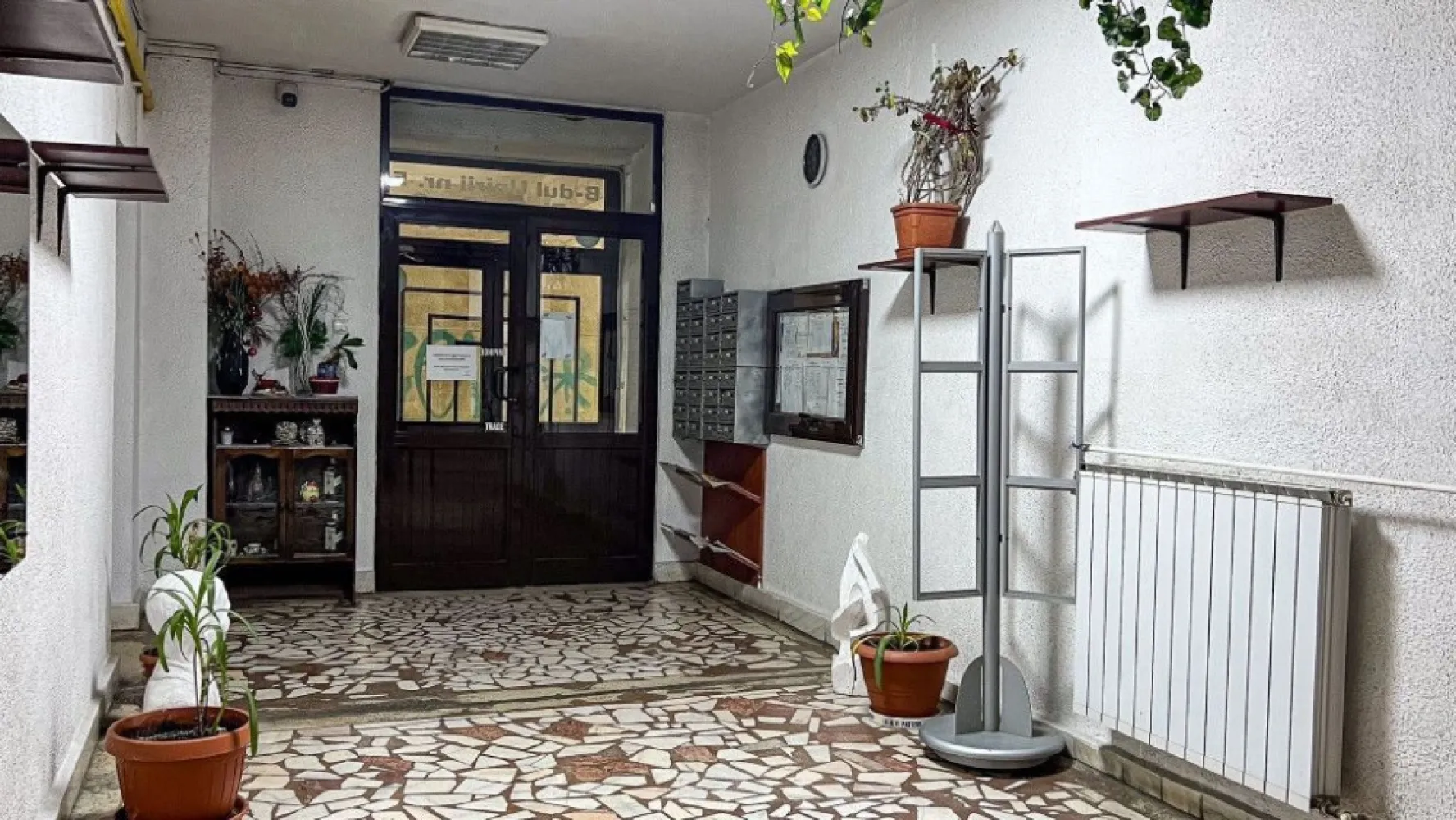 BRASADAS închiriază ap 2 cam Bd. Unirii, complet mobilat si utilat