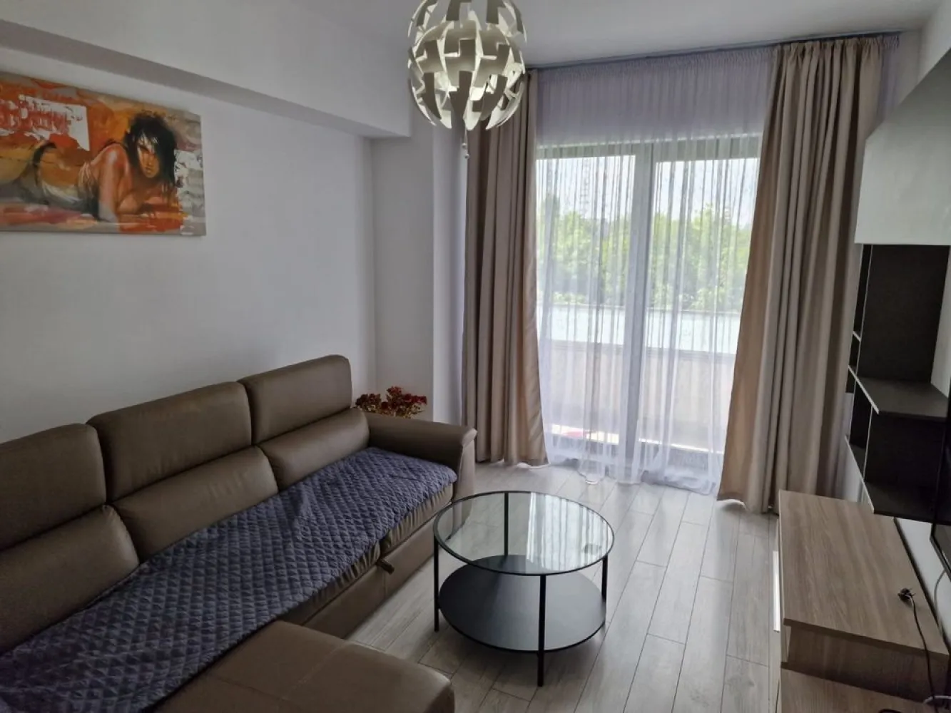 Inchiriere apartament 2 camere Novum Splaiul Independentei - Apartament 2 camere etaj 4/11 complet mobilat și utilat , cu centrala proprie , aer condiționat . Pentru detalii : 07******22
