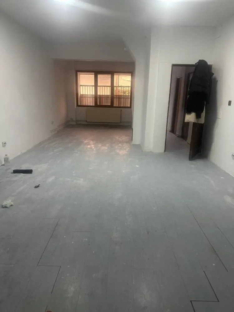 BRASADAS închiriază vila cu 20 camere in zona Bucur Obor. - Agenția imobiliara BRASADAS închiriază în zona Bucur Obor vila demisol+parter+3 etaje, 20 de camere cu baie proprie, pretabil hotel, clinica medicala, homecare, Pentru mai multe oferte accesați www.brasadas.com.