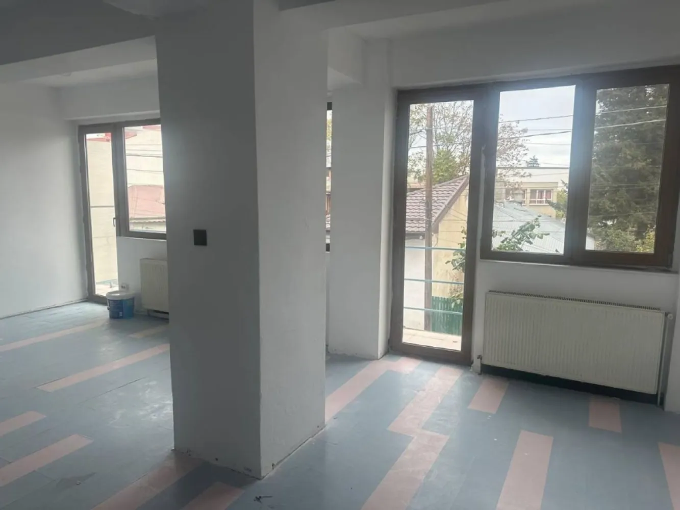 BRASADAS închiriază vila cu 20 camere in zona Bucur Obor.