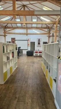 OPEN SPACE-MANSARDA DE INCHIRIAT UNIVERSITATE-ROSETTI-3900 EURO+TVA/LUNA