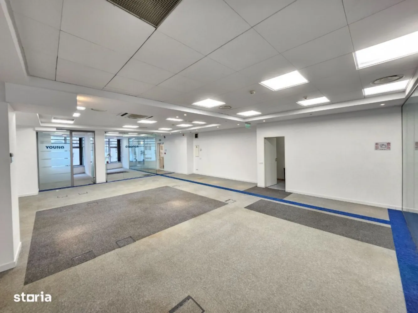Spatiu de birouri, Universitate - Direct proprietar, spatiu modern, cladire noua, open space, etajul 4. Spatiul dispune de chicineta si 2 grupuri sanitare, podea flotanta. Se adauga 2,5 EUR/mp taxa de administrare spatii comune.
