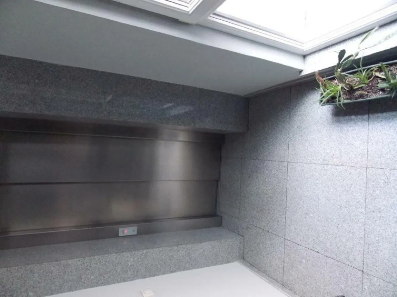 Inchiriez apartament