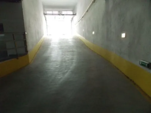 Inchiriez apartament