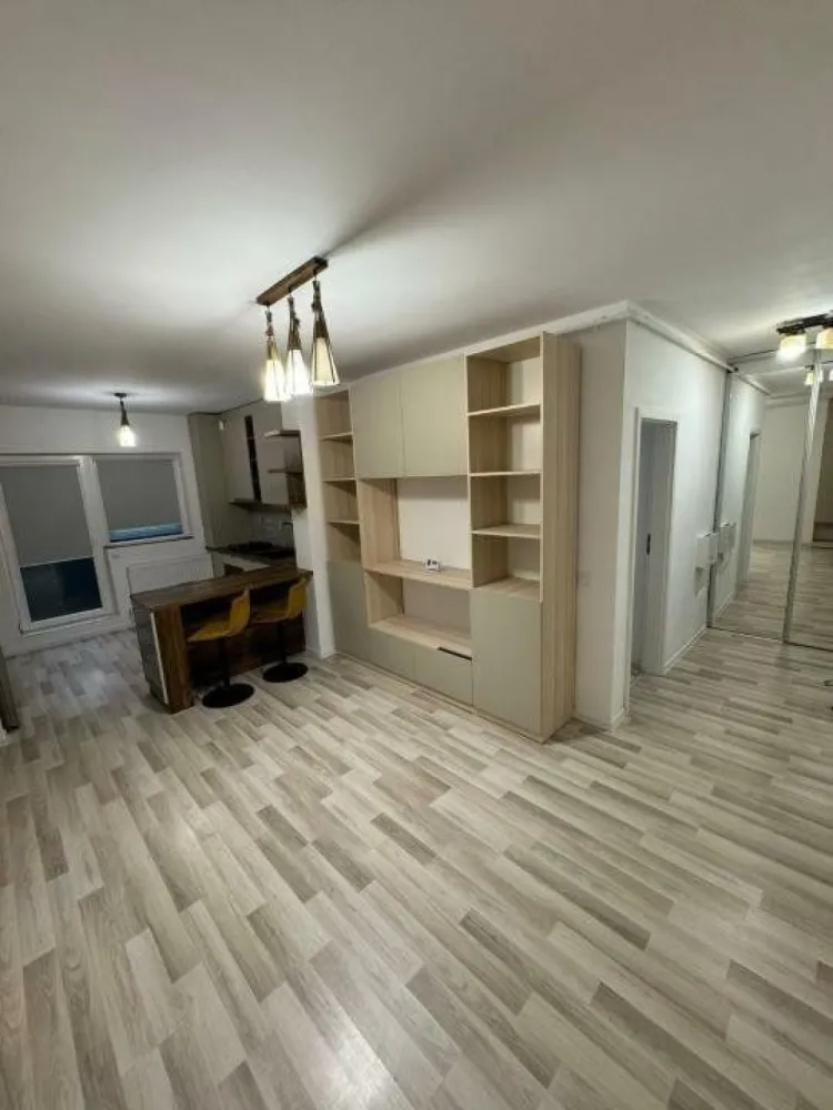 Ag BRASADAS vinde ap 2 cam MOBILAT cu PARCARE Berceni.