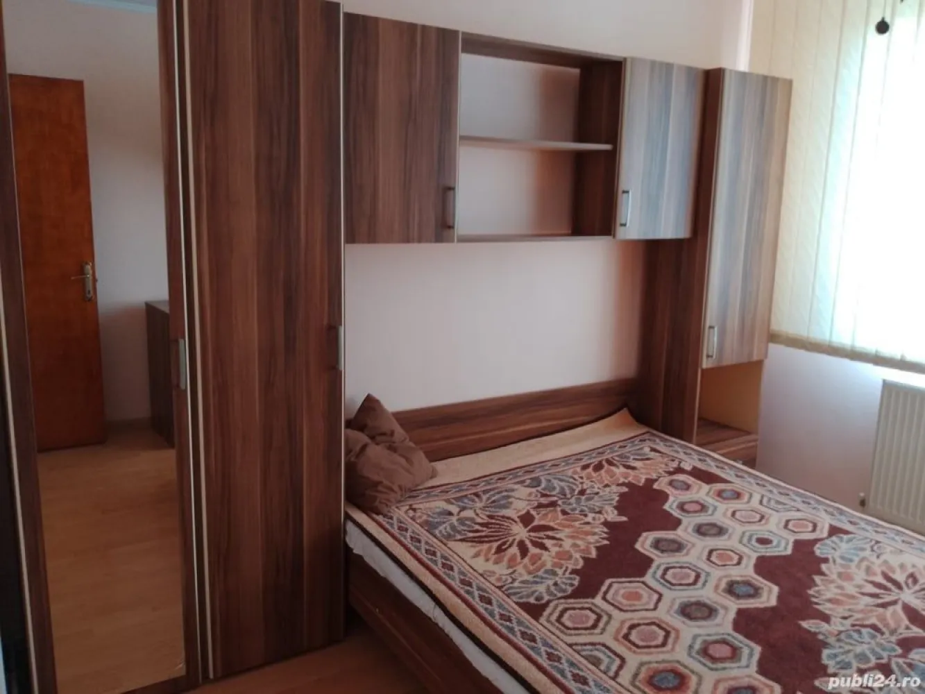 Carpați 1, 2 camere, et.4. - 2 camere semidecomandat