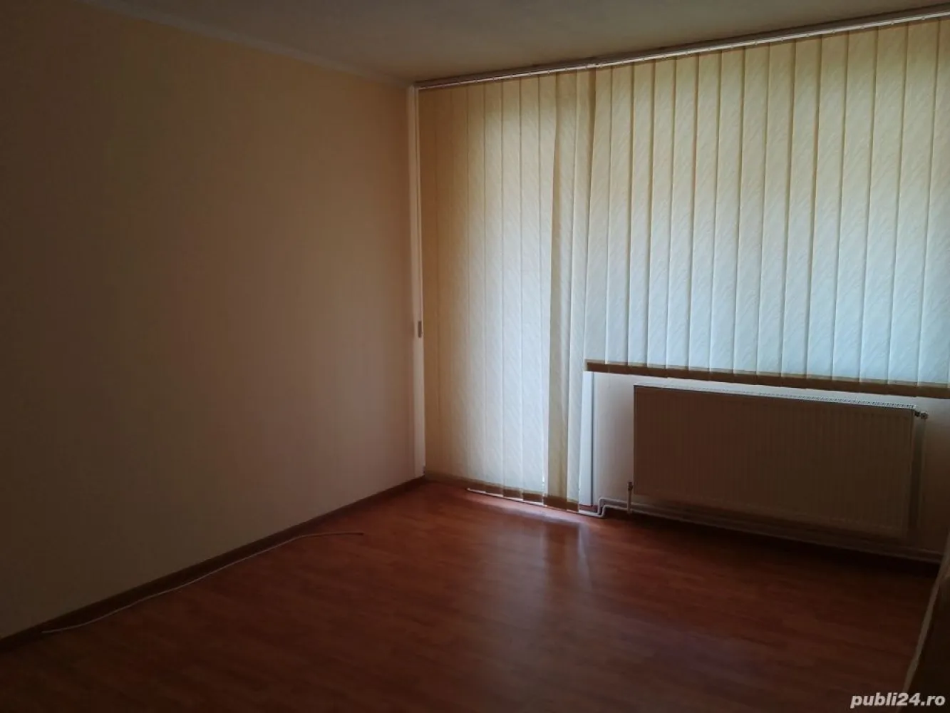 Carpați 1, 2 camere, et.4.