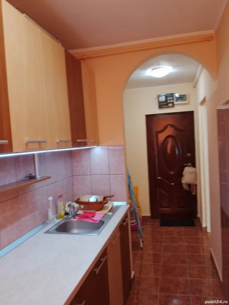 Carpați 1, 2 camere, et.4.