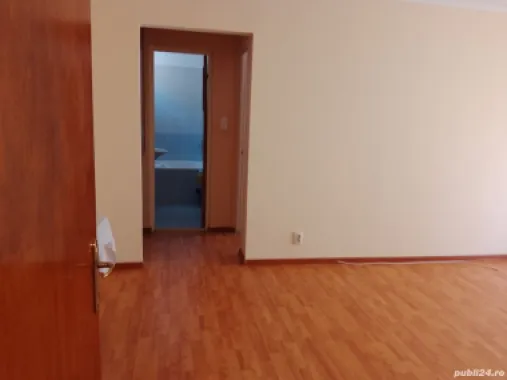 Carpați 1, 2 camere, et.4.
