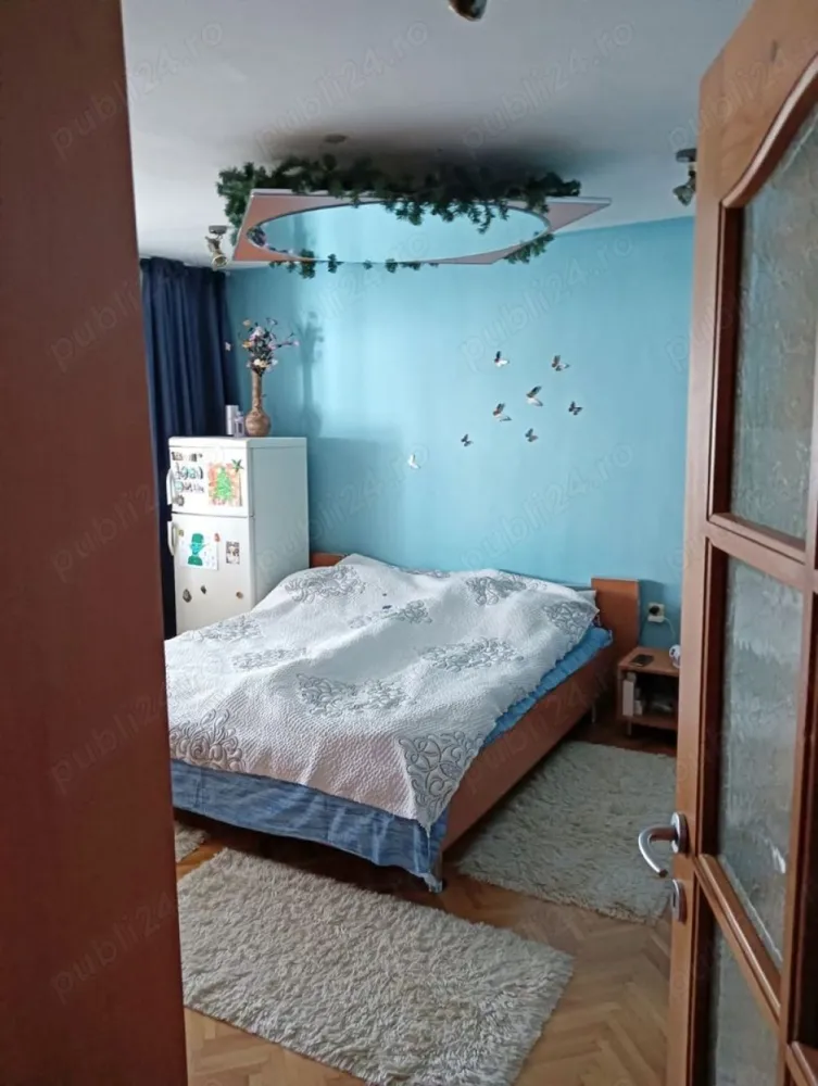 Ag BRASADAS vinde ap 4 cam etaj 3/4 în Micro 16.