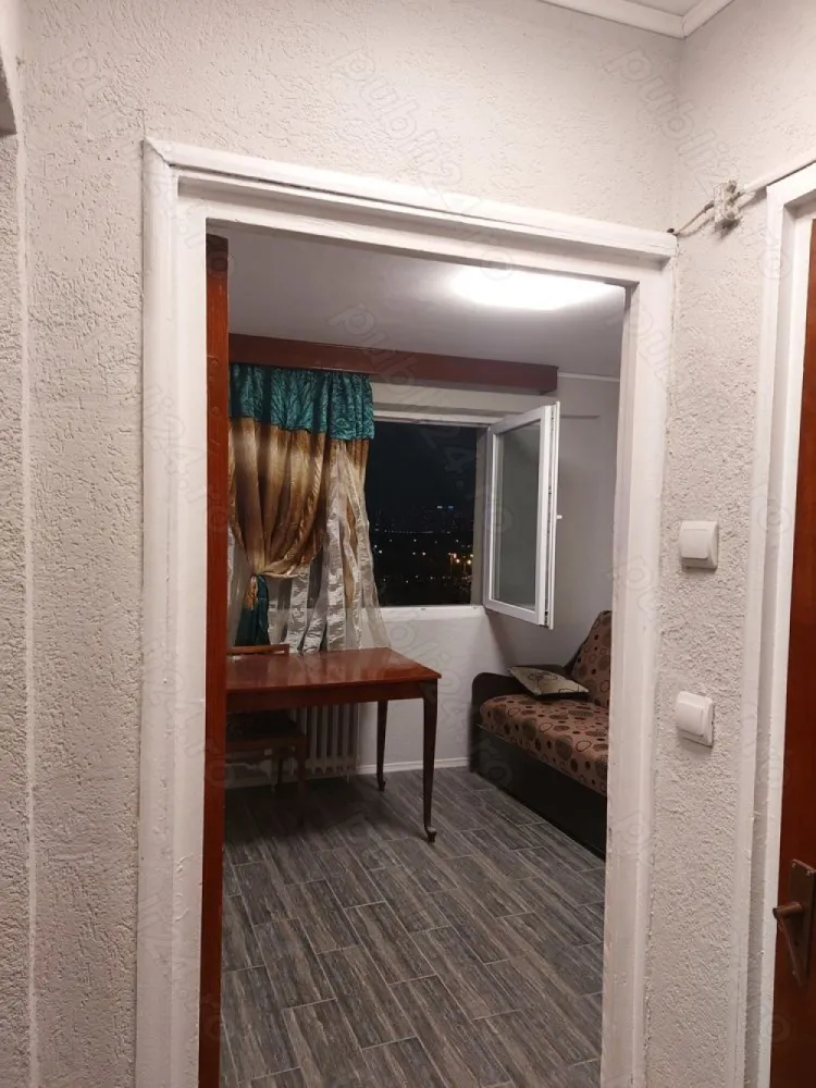 2 camere decomandate Tei Dna Ghica Colentina Fac de Constructii Sc 30 - DE INCHIRIAT PE TERMEN LUNG (500 EURO LUNA SI GARANTIE 1.000 EURO) sau DE VANZARE (75.000 EURO, ACCEPTAND SI ACHIZITIE PRIN CREDIT), RENOVAT COMPLET IN 2025, MOBILAT SI UTILAT, DISPONIBIL IMEDIAT, in fata Scolii Generale 30, cu VEDERE la LACUL TEI, la et. 7 10, 6 ap. pe palier, 1 lift, bloc reabilitat termic in 2021, construitt in 1976 RELATII LA ORICE ORA prin SMS