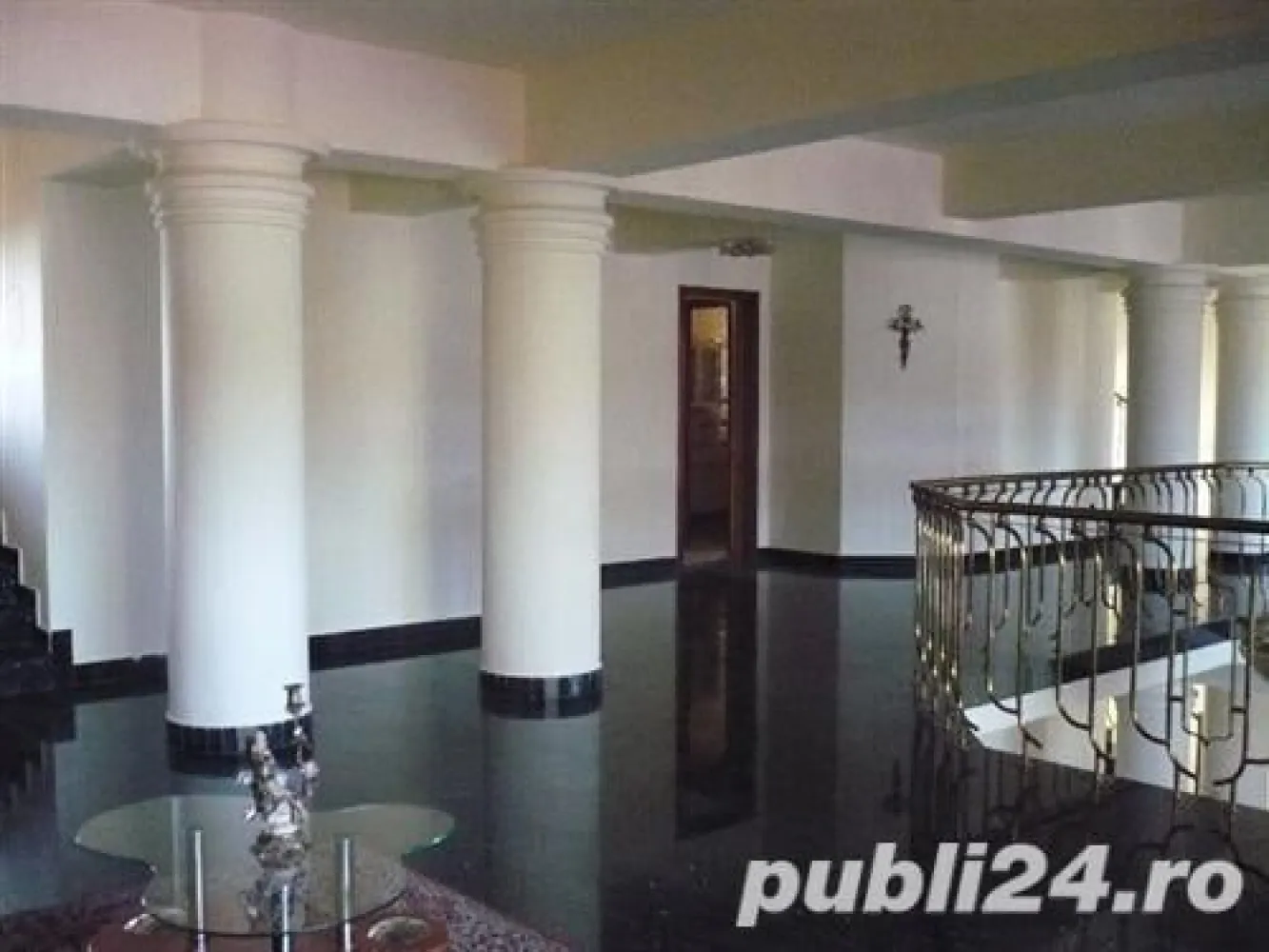 Ag BRASADAS vinde Vila cu 20 camere 836mp UTILI in Izvorani.