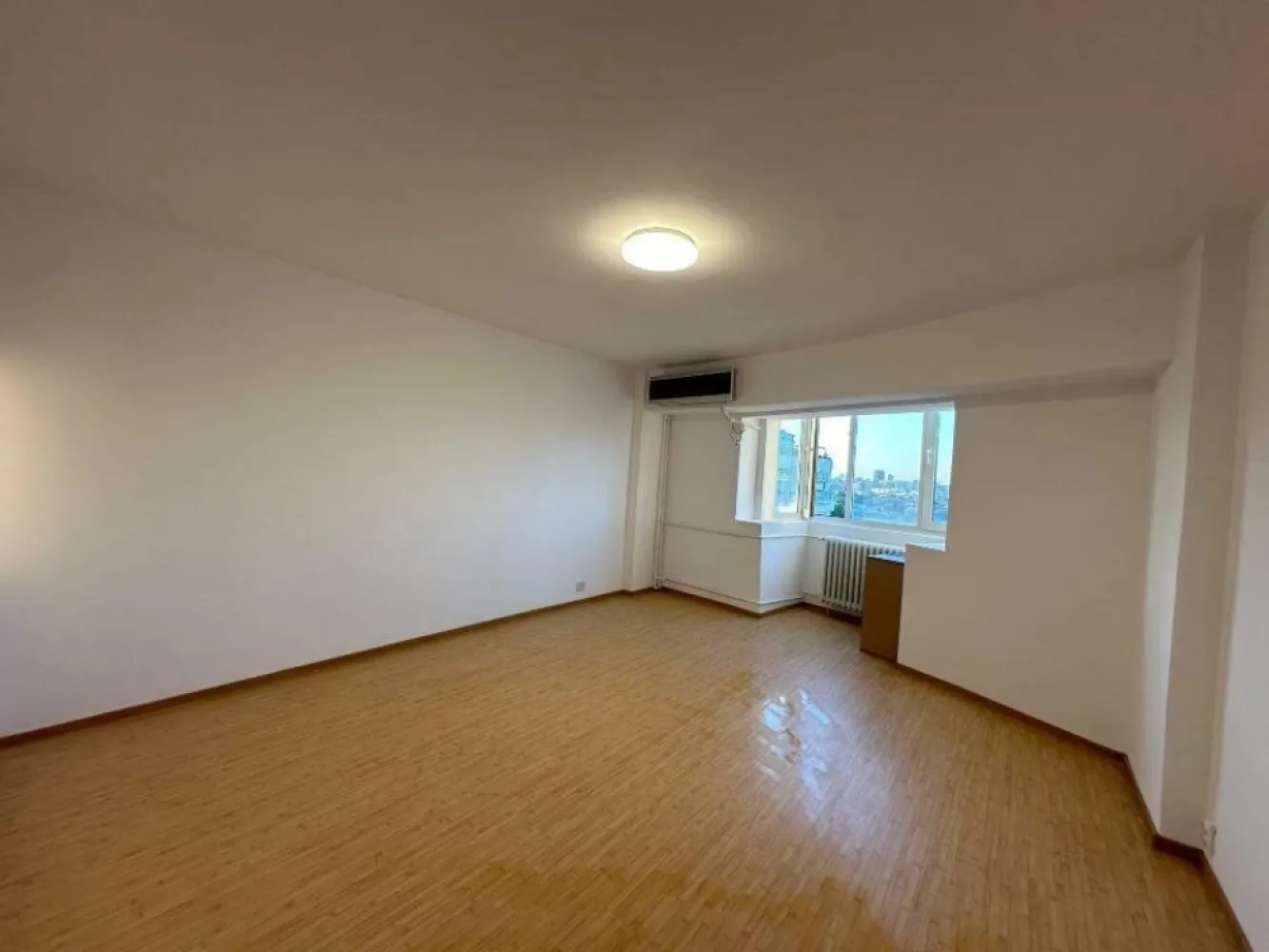 Penthouse, 6 cam, terasă, 160mp utili Piata Alba Iulia.