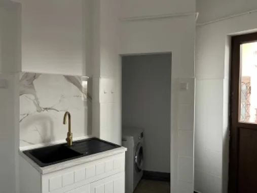 Apartament fermecător și luminos în zona Unirii – 75 mp