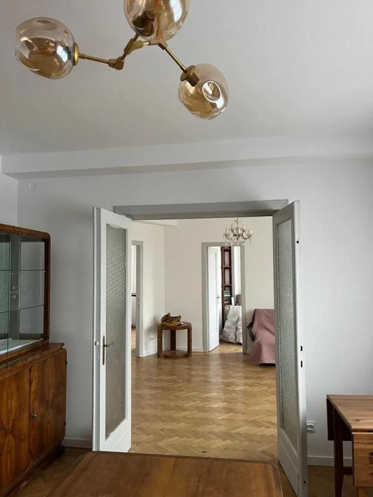 Apartament fermecător și luminos în zona Unirii – 75 mp