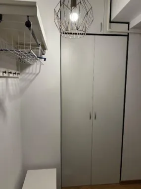 Proprietar - Vand apartament 2 camere mobilat la 5 minute de metrou Jiului