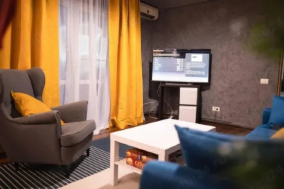 Apartament 3 camere zona Piata Unirii
