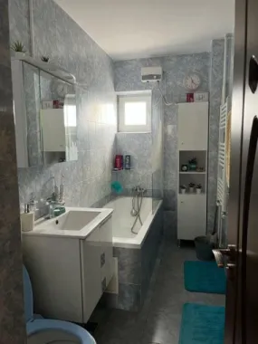 PARTICULAR, 3 CAMERE PIATA UNIRII