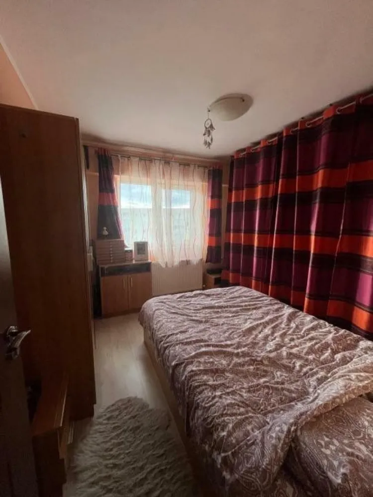 PARTICULAR, 3 CAMERE PIATA UNIRII