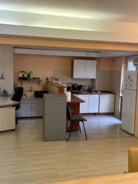 Apartament de vânzare str. Nerva Traian lângă școala 81
