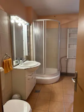 Apartament de vânzare str. Nerva Traian lângă școala 81
