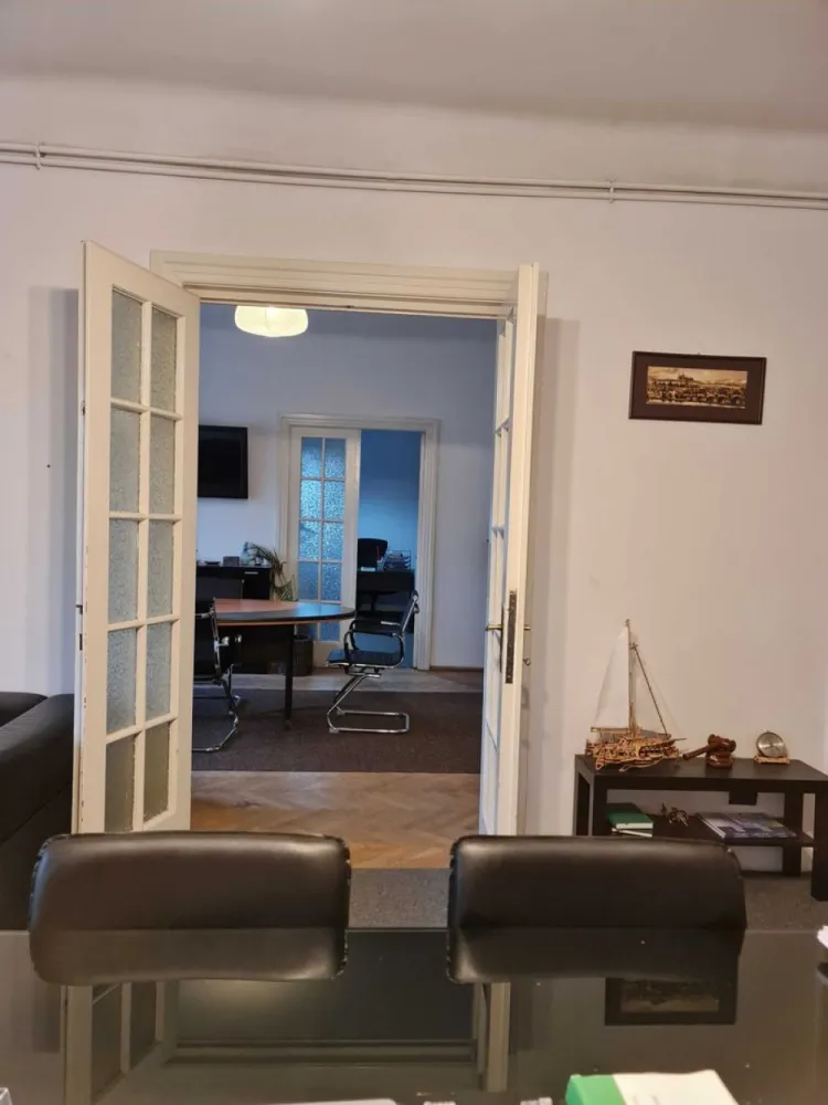 Apartament 4 camere Piata Romana Arthur Verona-Gradina Icoanei