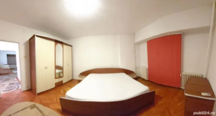 UNIRII CENTRAL- Apartament 4 camere - decomandat- bloc MONOLIT - direct de la PROPRIETAR
