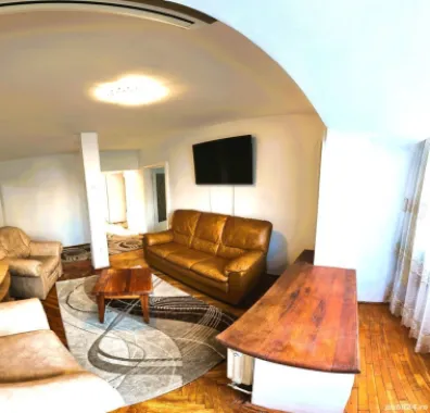 UNIRII CENTRAL- Apartament 4 camere - decomandat- bloc MONOLIT - direct de la PROPRIETAR
