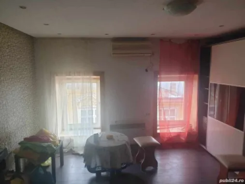 ULTRACENTRAL, Vand in Str. Popa Tatu, sector 1, etaj 2, vila, camera 16, 5 mp detalii in anunt .