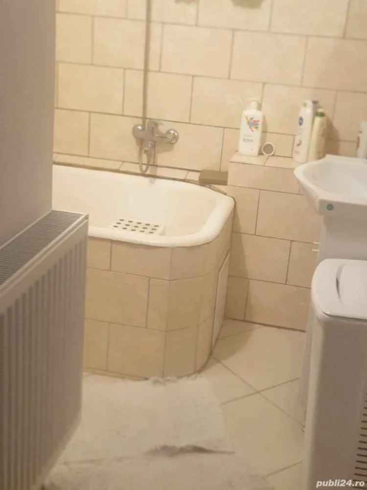 ULTRACENTRAL, Vand in Str. Popa Tatu, sector 1, etaj 2, vila, camera 16, 5 mp detalii in anunt .