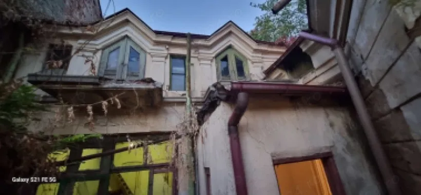 Ag. Brasadas vinde casa calea Călărașilor coposu