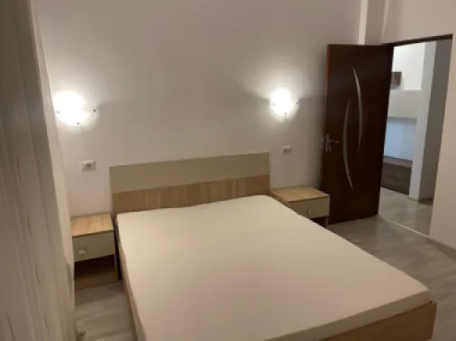 Proprietar,Inchiriez apartament 2 camere Titan/Auchan/Pallady