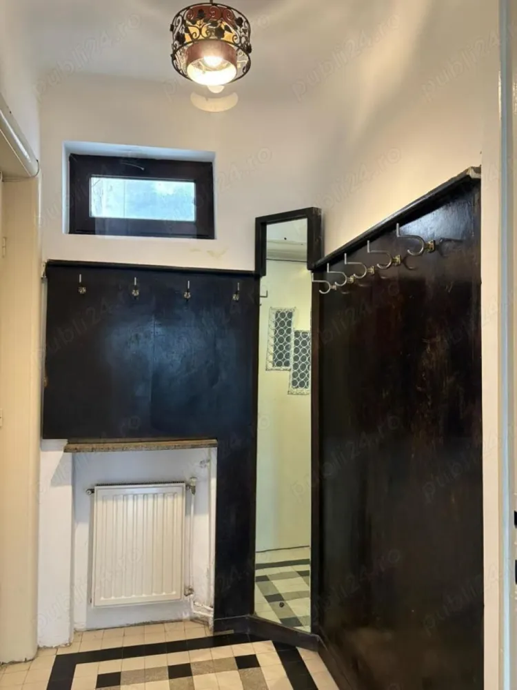 Ultracentral 4 camere