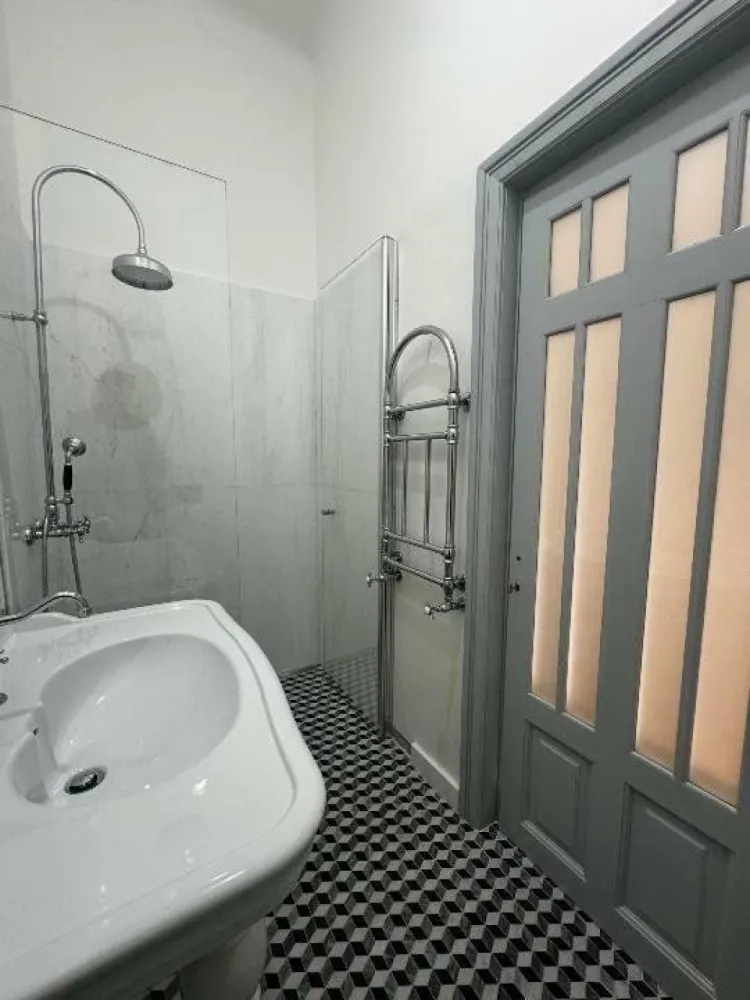 Apartament in vila - renovat lux , 4 camere