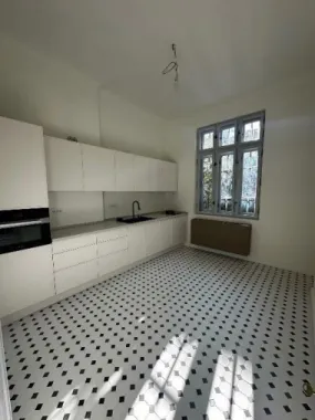 Apartament in vila - renovat lux , 4 camere
