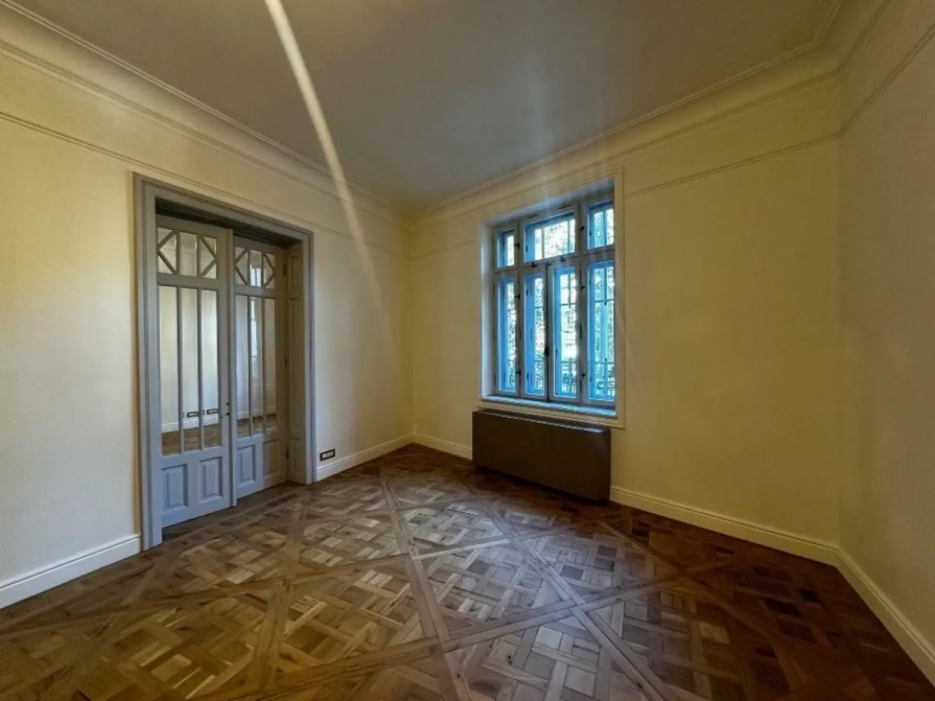Apartament in vila - renovat lux , 4 camere