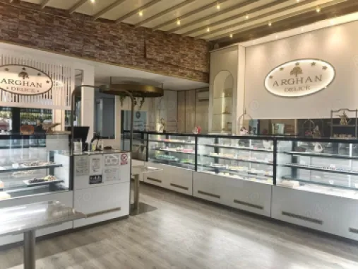 Vânzare Închiriere proprietate 756m2 ultracentral, lângă Arcul de Triumf