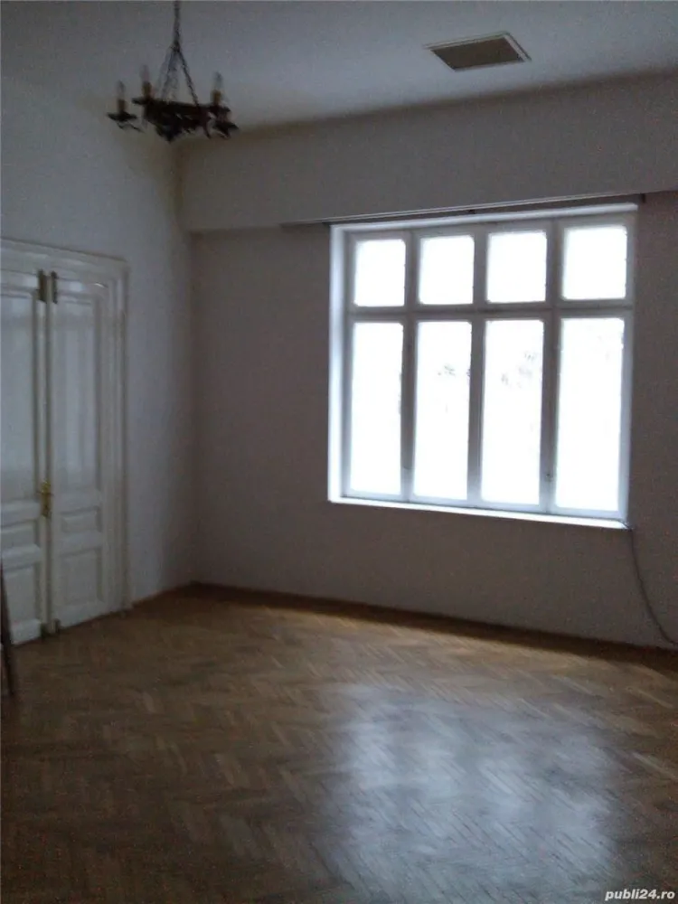 Cișmigiu, Vila interbelica eleganta D+P+1, curte