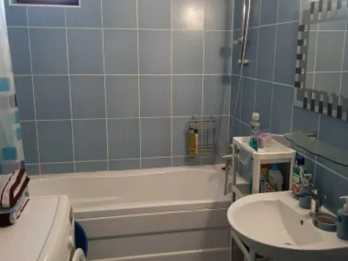 Vand apartament 3 camere, decomandat, Popesti-Leordeni
