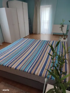 Proprietar vând vila P+E+M