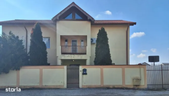 Proprietar vând vila P+E+M