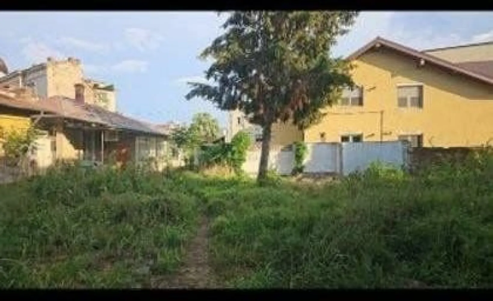Vand 2case parter şi teren 985mp sau parteneriat construire zona Foişorul de Foc