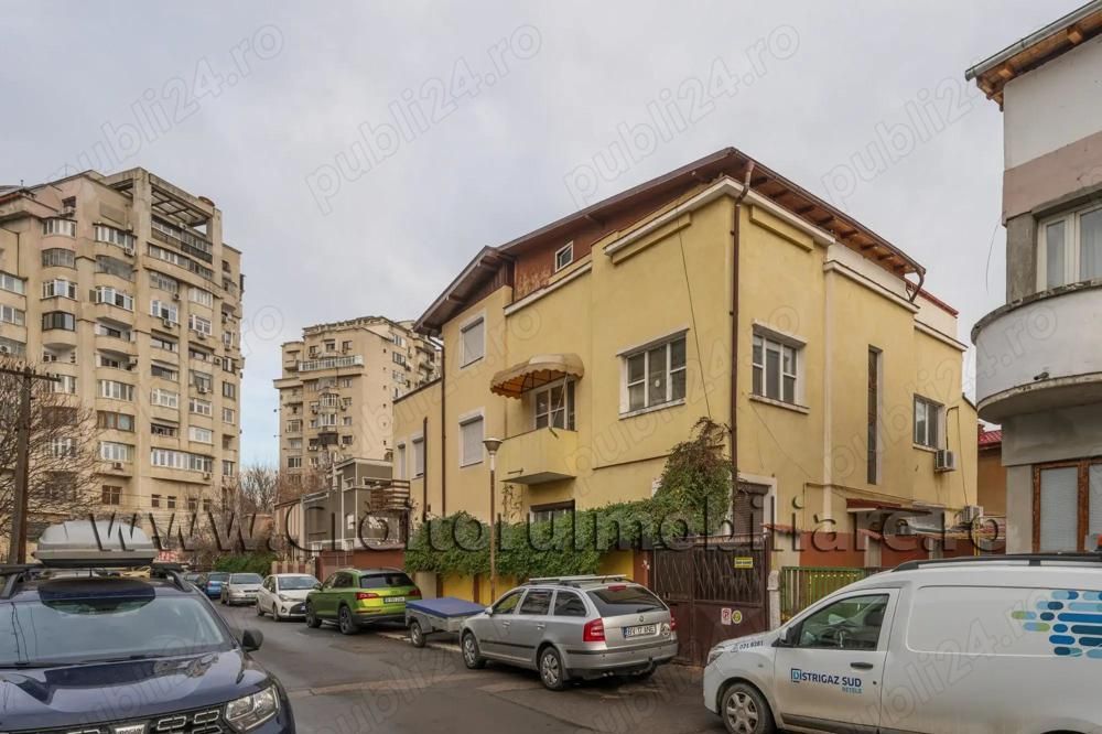 Vand vila Ultracentral! Particular!