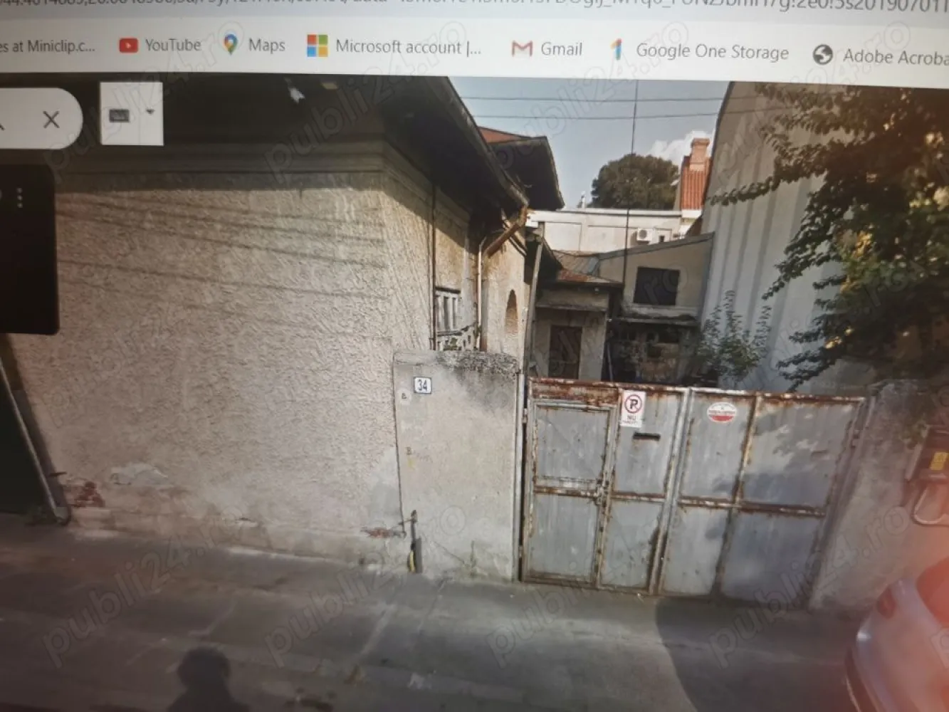 vanzare casa - Zona centrala, sector 1,aproape de Piata Domenii,str.Zosima,singur curte,suprafata 300 mp, (10x30) 90 curte si 210 casa renovabila;pret 450000 euro,toate utilitatile.