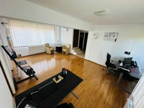 Vila de locuit + birouri P+1+M in Antiaeriana - Margeanului
