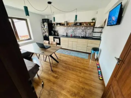 Vila de locuit + birouri P+1+M in Antiaeriana - Margeanului