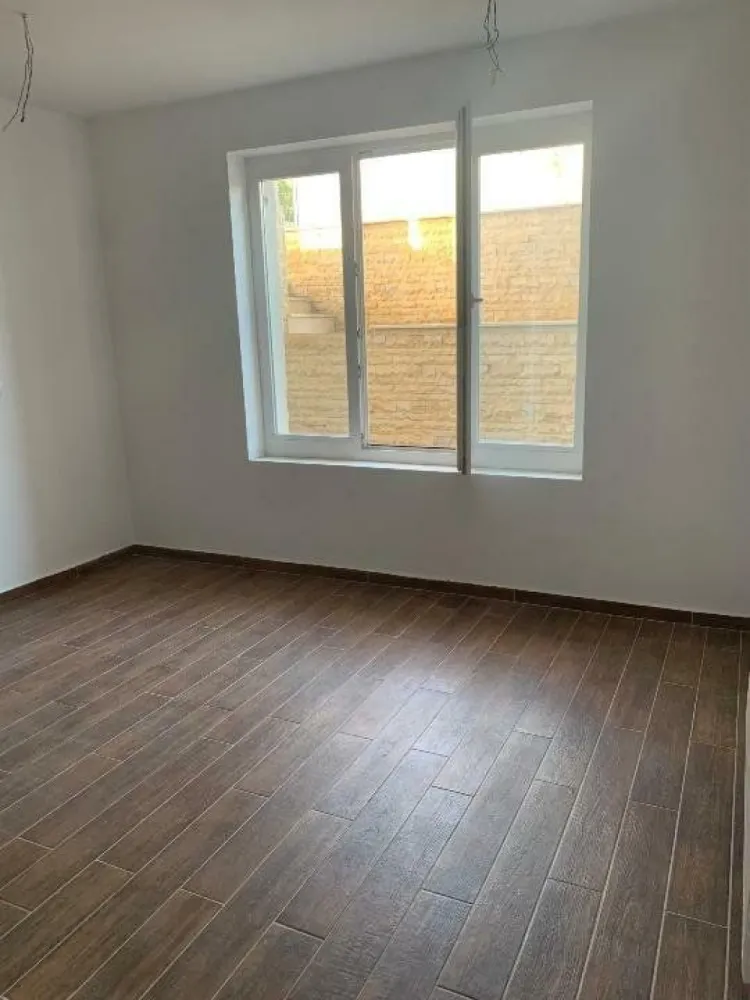 Casa individuala langa lacul Straulesti cu mutare imediata. Direct proprietar