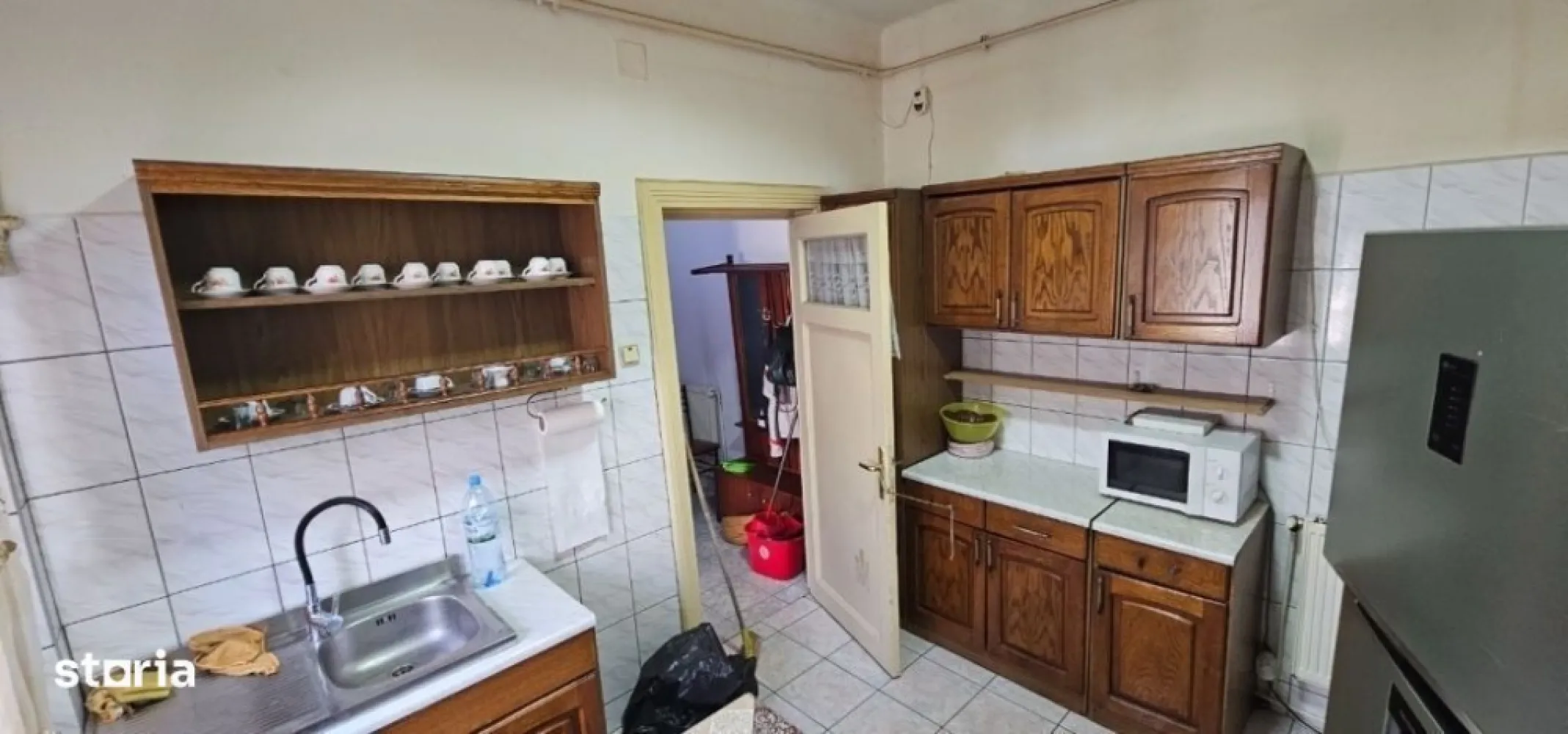 Vila P+1 Piața Muncii , strada Orzari, apartament cu 3 camere la Parer