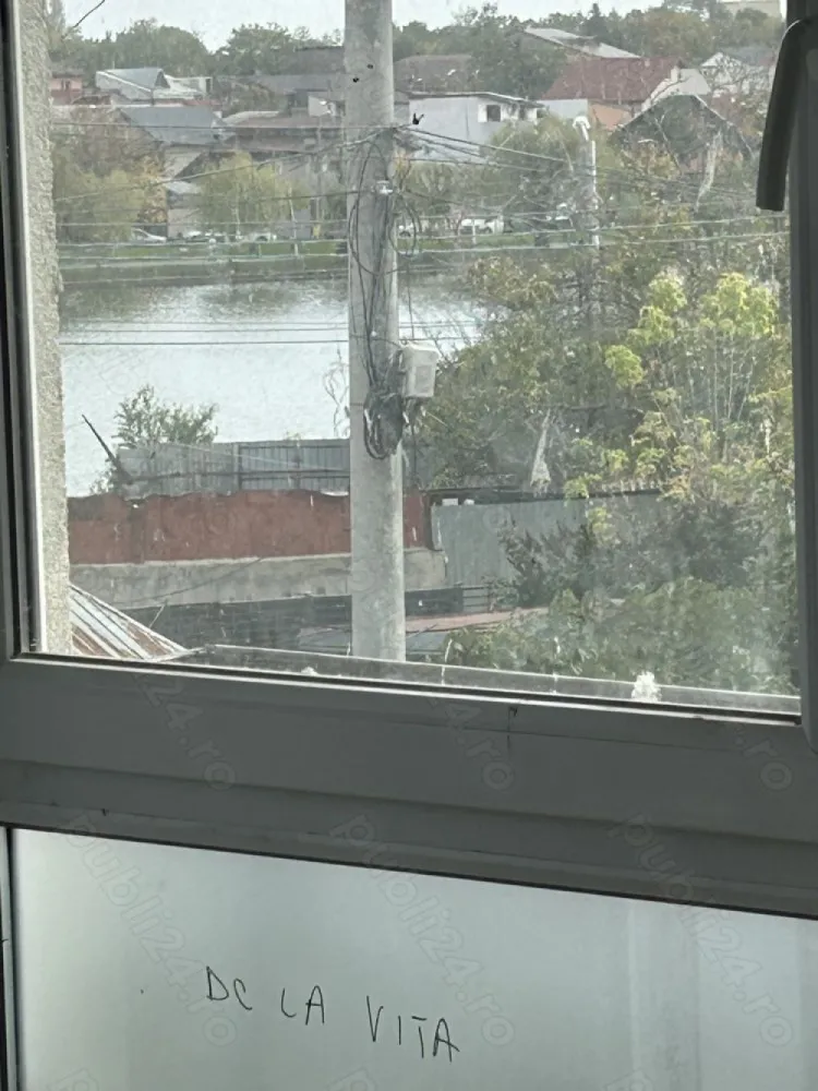 Vind casa singur curta nou o+1 , zona tei - Vind casa singur curte , nou , P+1 , zona tei , str Constantin Beiu 21 , sector 2 , București , compuse din 4 camere , 2 băi , bucătărie , terasă , grădina , loc de parcare pt 3 mașini în curte , suprafață totală , este 155 mp , perimetrul Constructi 53 mp , suprafață construcții p+1 este 103 mp , suprafață utile 73 mp . Toate actele la zi . Preti 180
