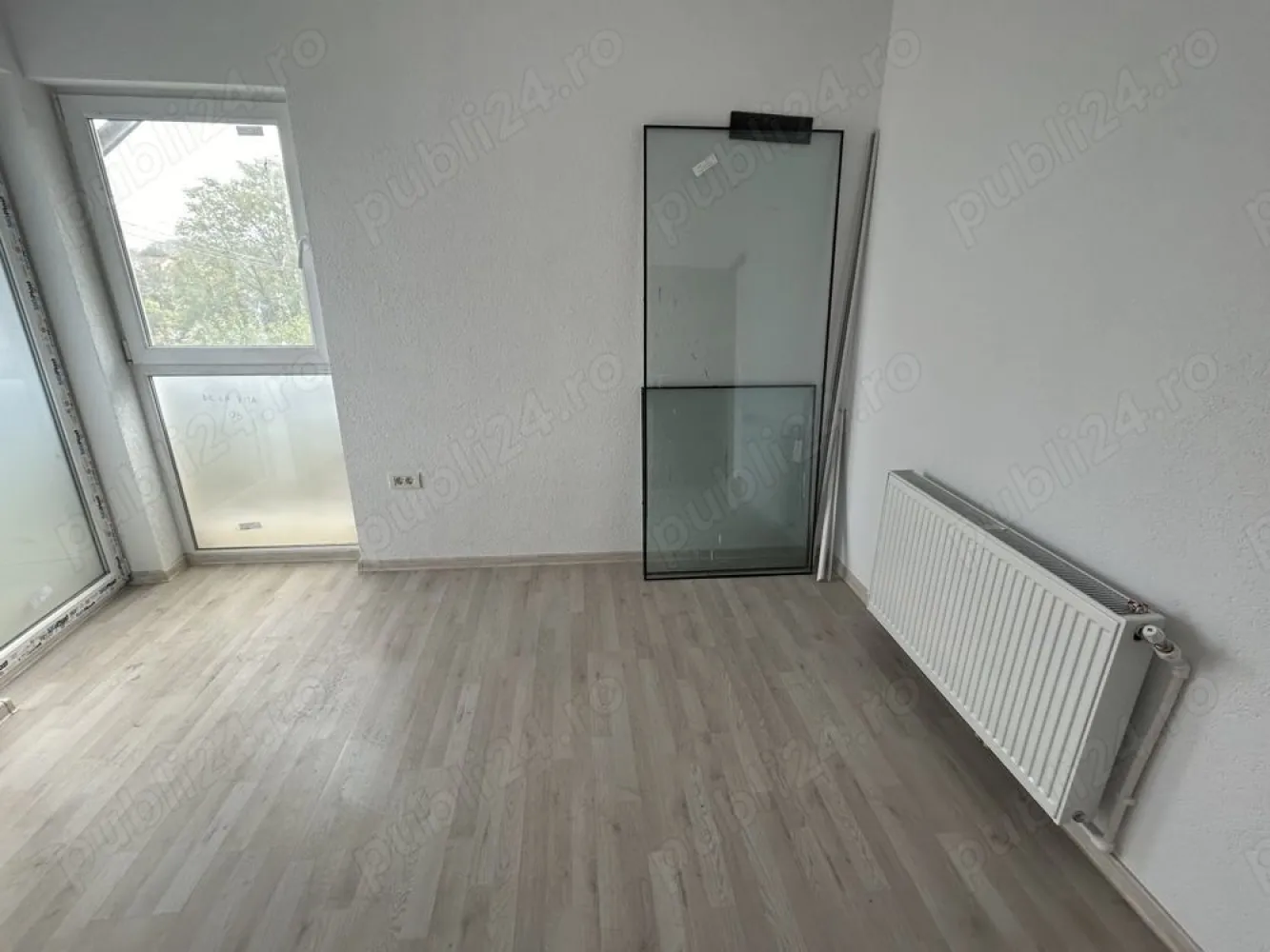 Vind casa singur curta nou o+1 , zona tei - Vind casa singur curte , nou , P+1 , zona tei , str Constantin Beiu 21 , sector 2 , București , compuse din 4 camere , 2 băi , bucătărie , terasă , grădina , loc de parcare pt 3 mașini în curte , suprafață totală , este 155 mp , perimetrul Constructi 53 mp , suprafață construcții p+1 este 103 mp , suprafață utile 73 mp . Toate actele la zi . Preti 180